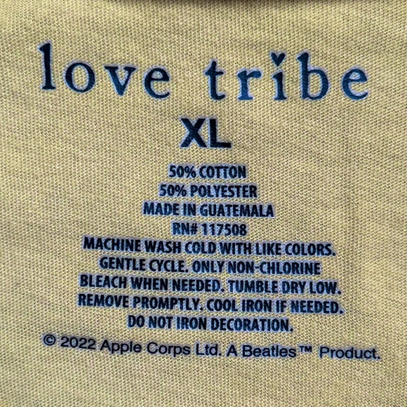 Love Tribe - The Beatles - Abbey Road T-shirt - Size - XL - Picture 6 of 6